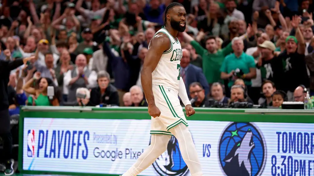 Jaylen Brown’s 3 rescues Celtics in Game 1 thriller vs. Pacers