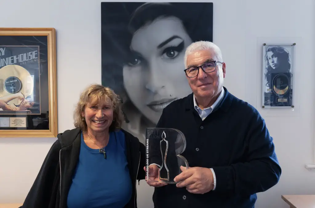 Amy Winehouse’s Parents Accept BRIT Billion Award on Her Behalf