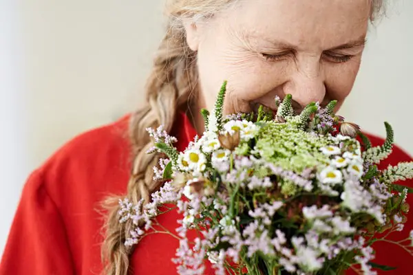 Dampening of the Senses Is Linked to Dementia Risk