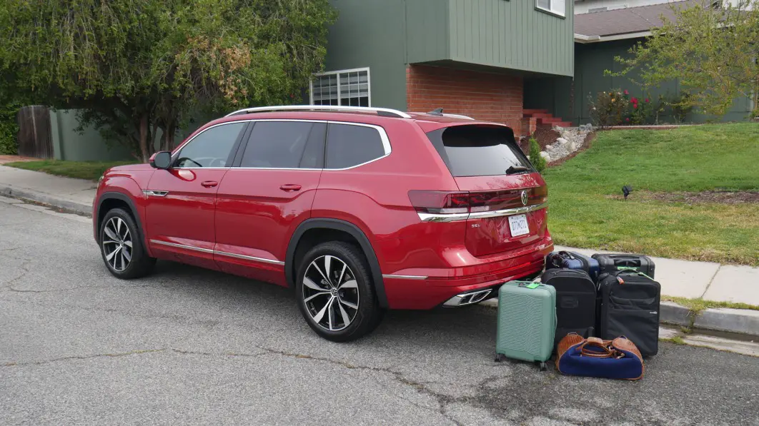 Volkswagen Atlas Luggage Test: How much fits behind the third row?