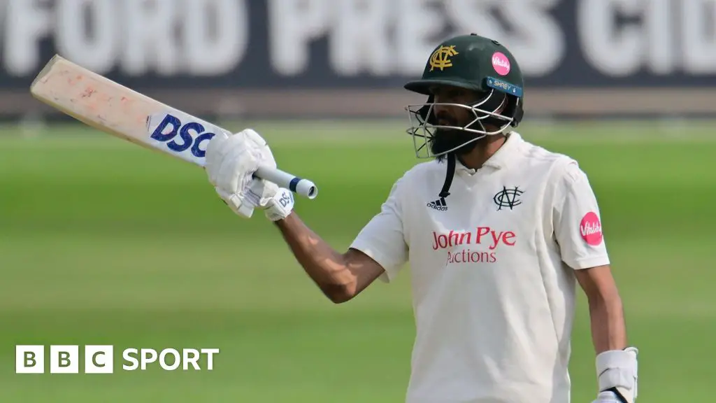 Haseeb Hameed scores ton for Notts against Lancashire