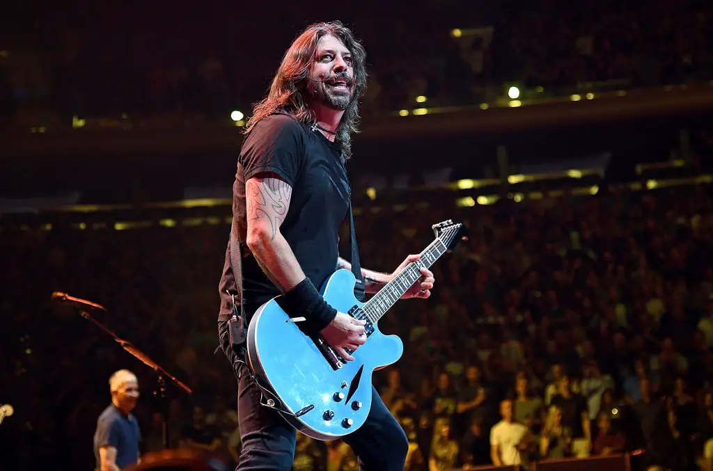 Dave Grohl Pays Tribute to Steve Albini at Foo Fighters Concert