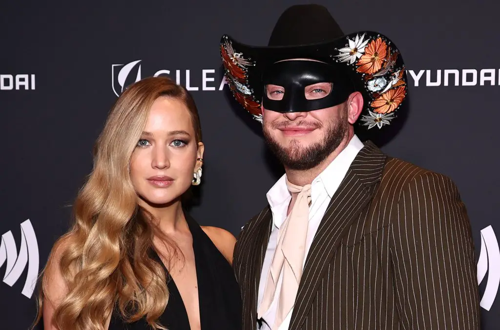 Jennifer Lawrence Fetes Orville Peck, Mocks Mike Pence at GLAAD Awards