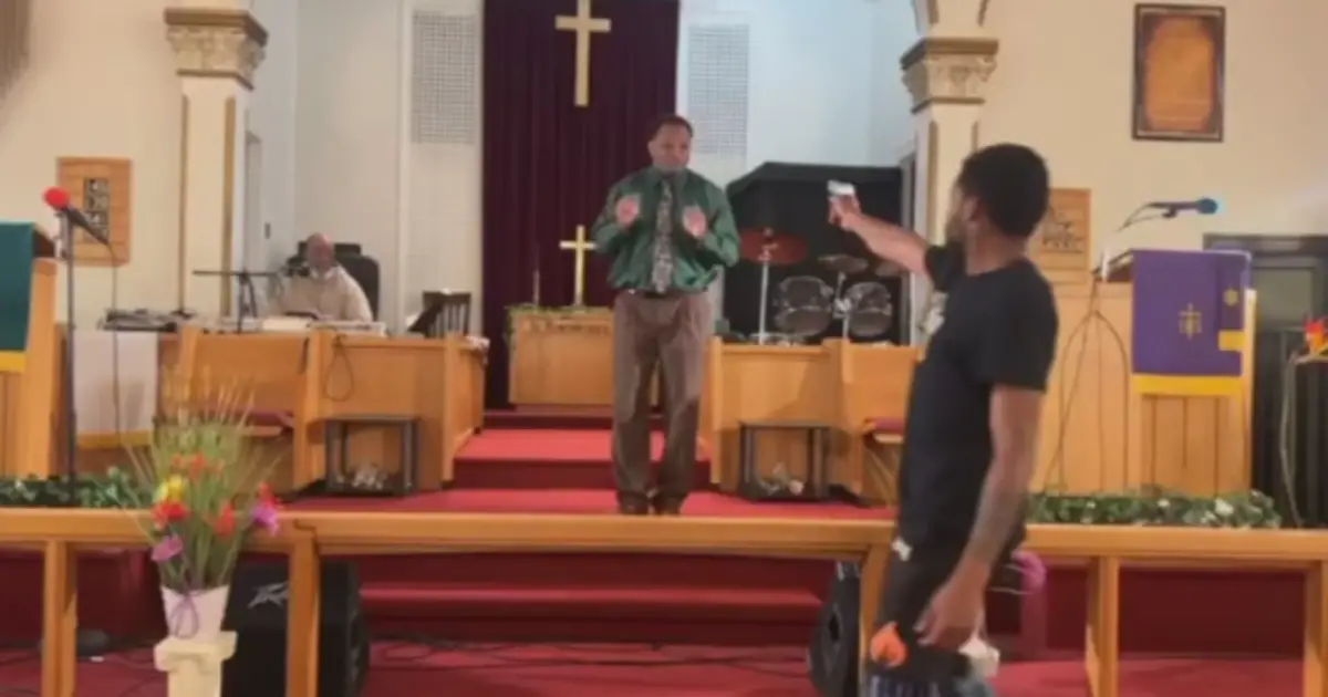 Man arrested, accused of trying to shoot pastor during sermon at Pennsylvania church