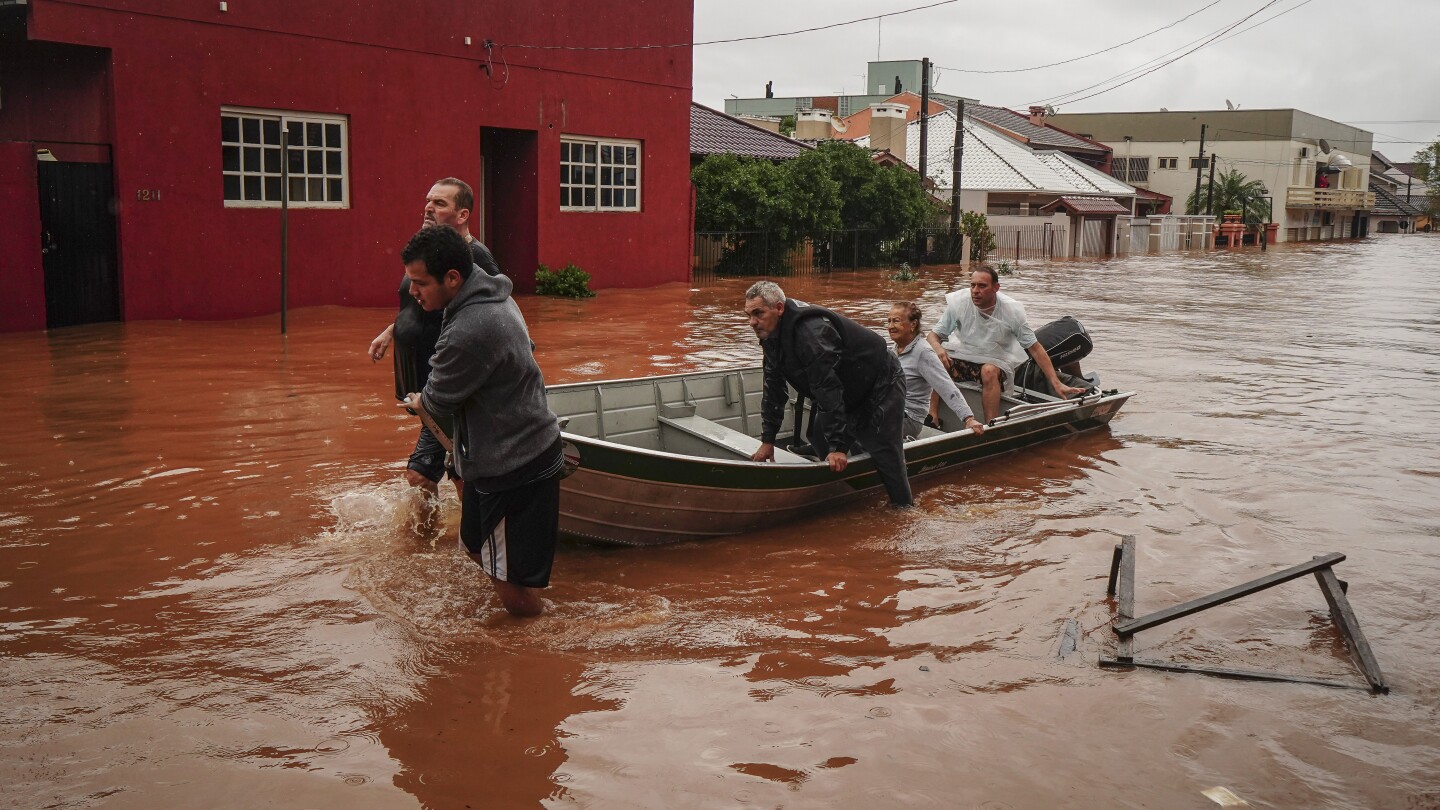 Southern Brazil has been hit by the worst floods in more than 80 years. At least 39 people have died