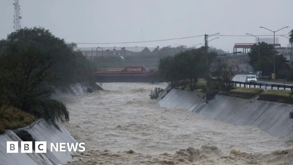 Season’s first hurricane to hit Caribbean