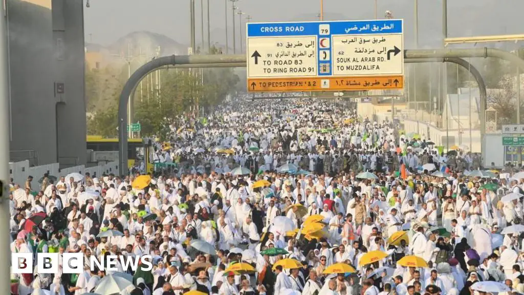 At least 1,301 people died during Hajj