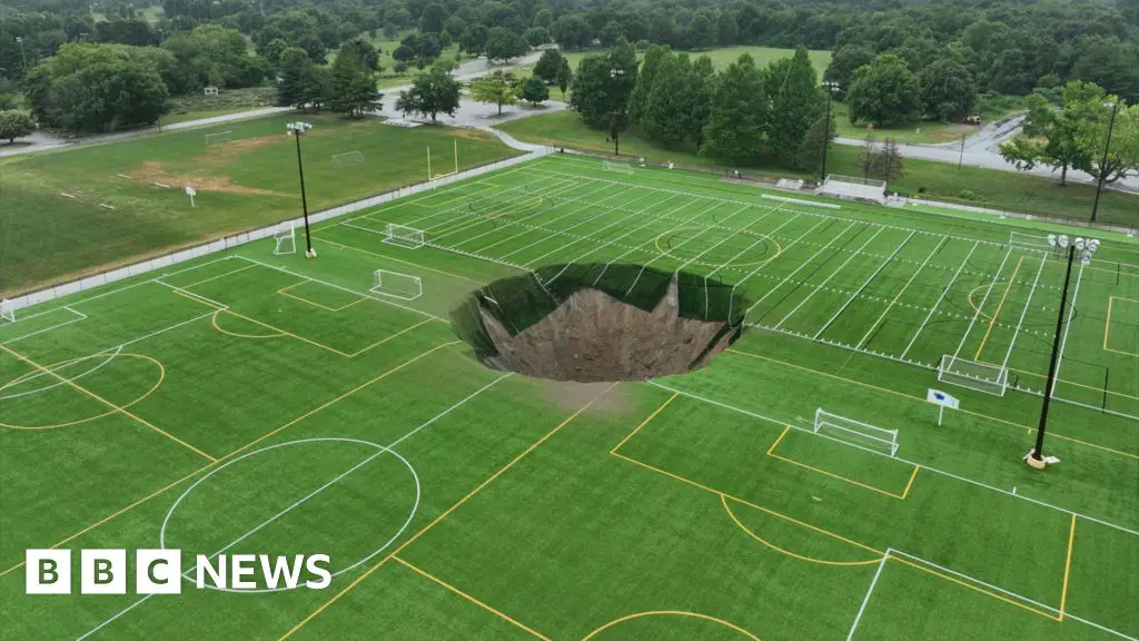 Sinkhole swallows Illinois football pitch