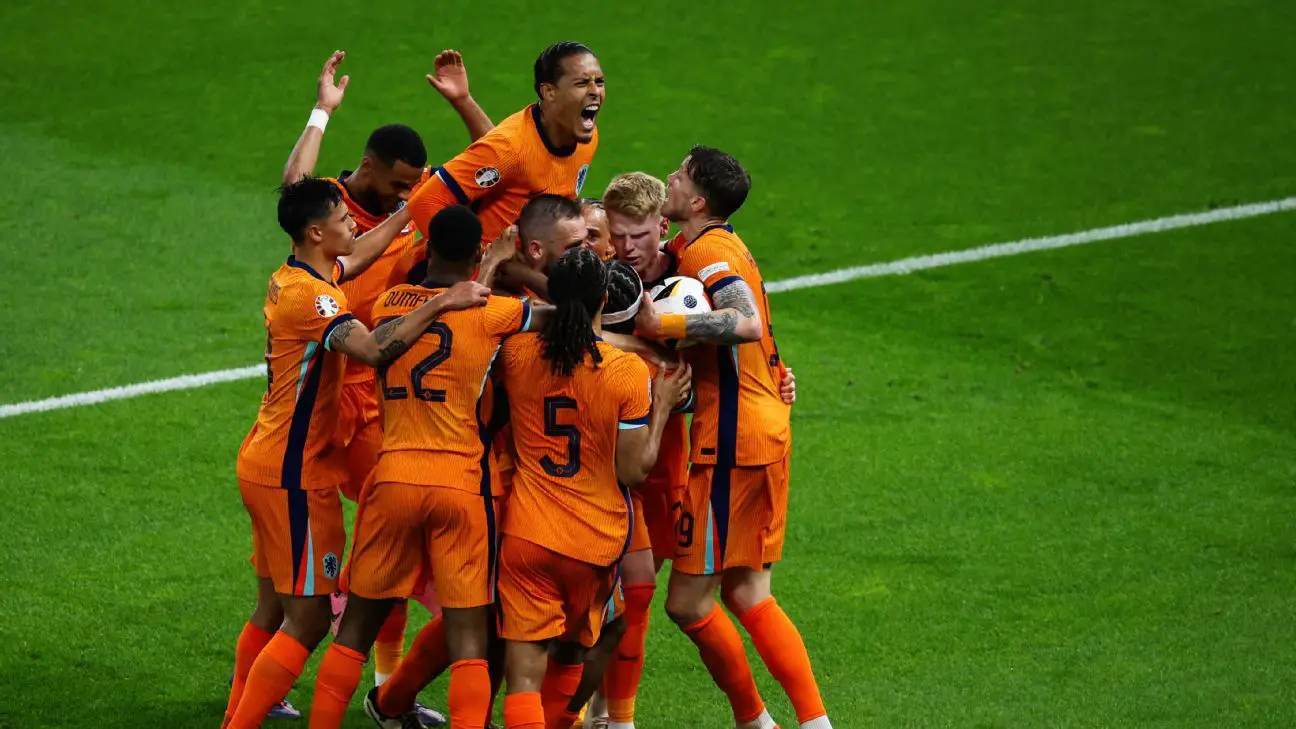 Euro 2024: Netherlands hit train snag on way to England semi