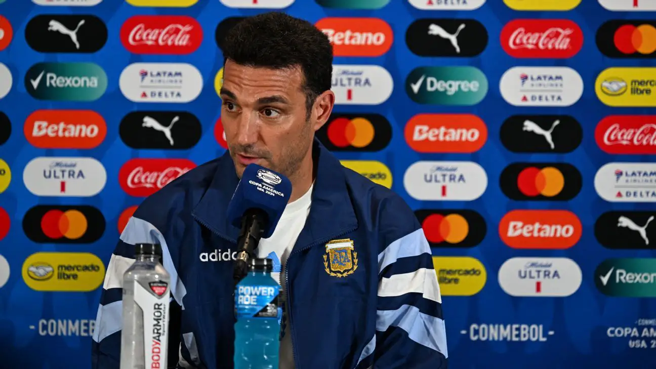 Argentina back Uruguay players, concerned about final security