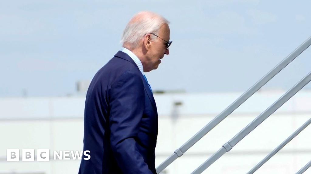 Democratic mood darkens as Biden faces new pressure