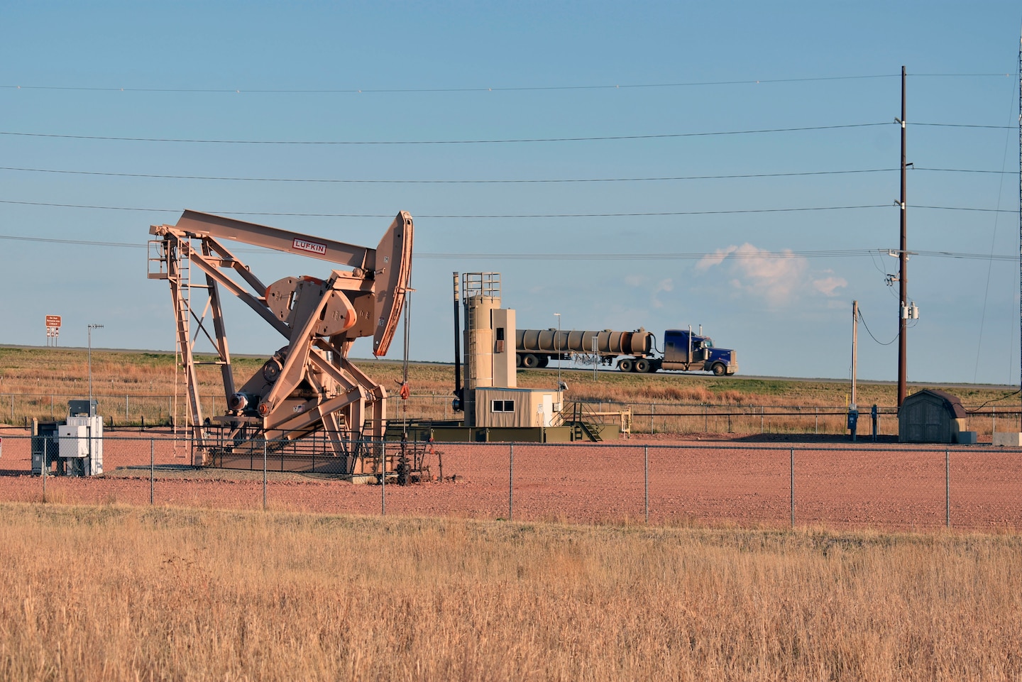 Marathon Oil agrees to record penalty for oil and gas pollution