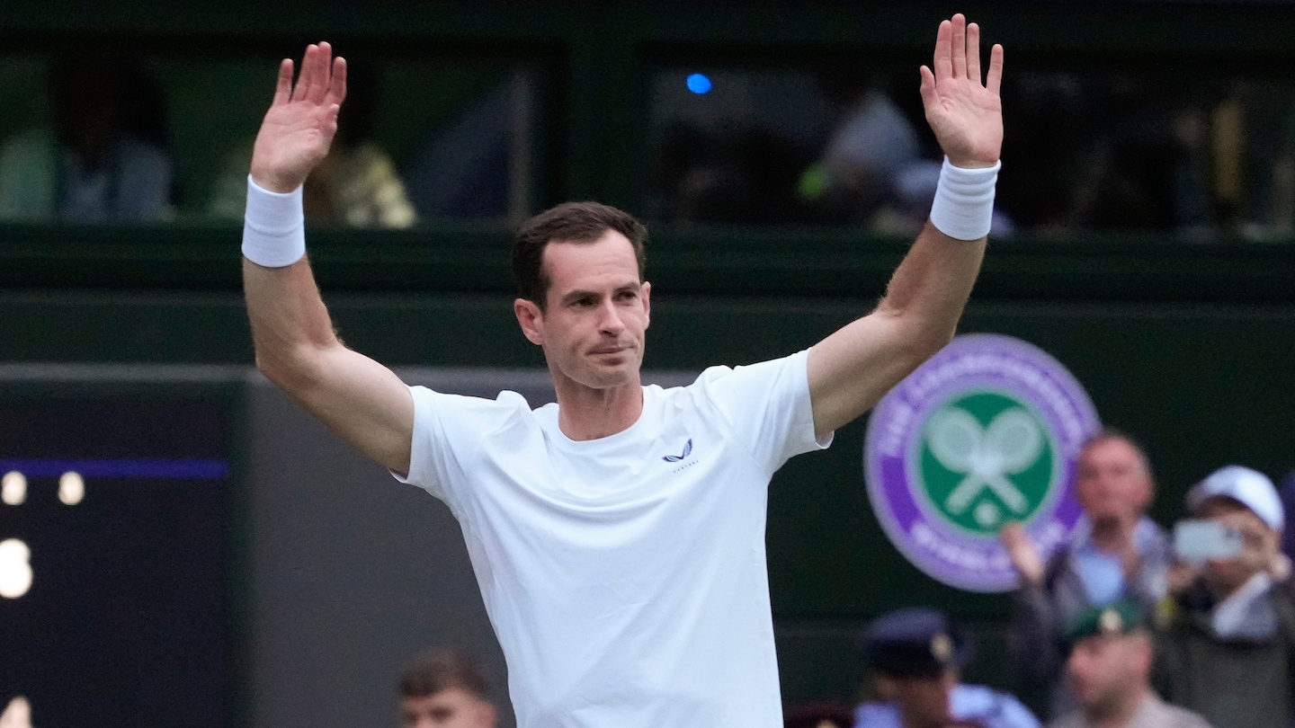 Wimbledon honors Andy Murray after he loses in doubles match