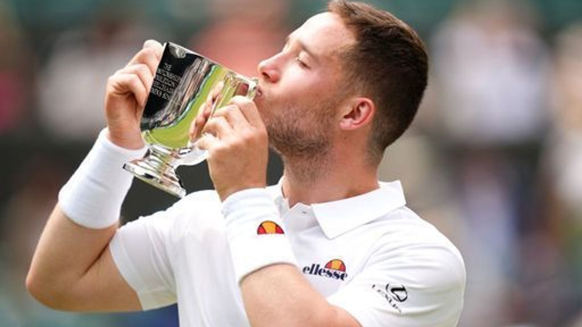 Britain's Hewett wins Wimbledon to complete career Grand Slam