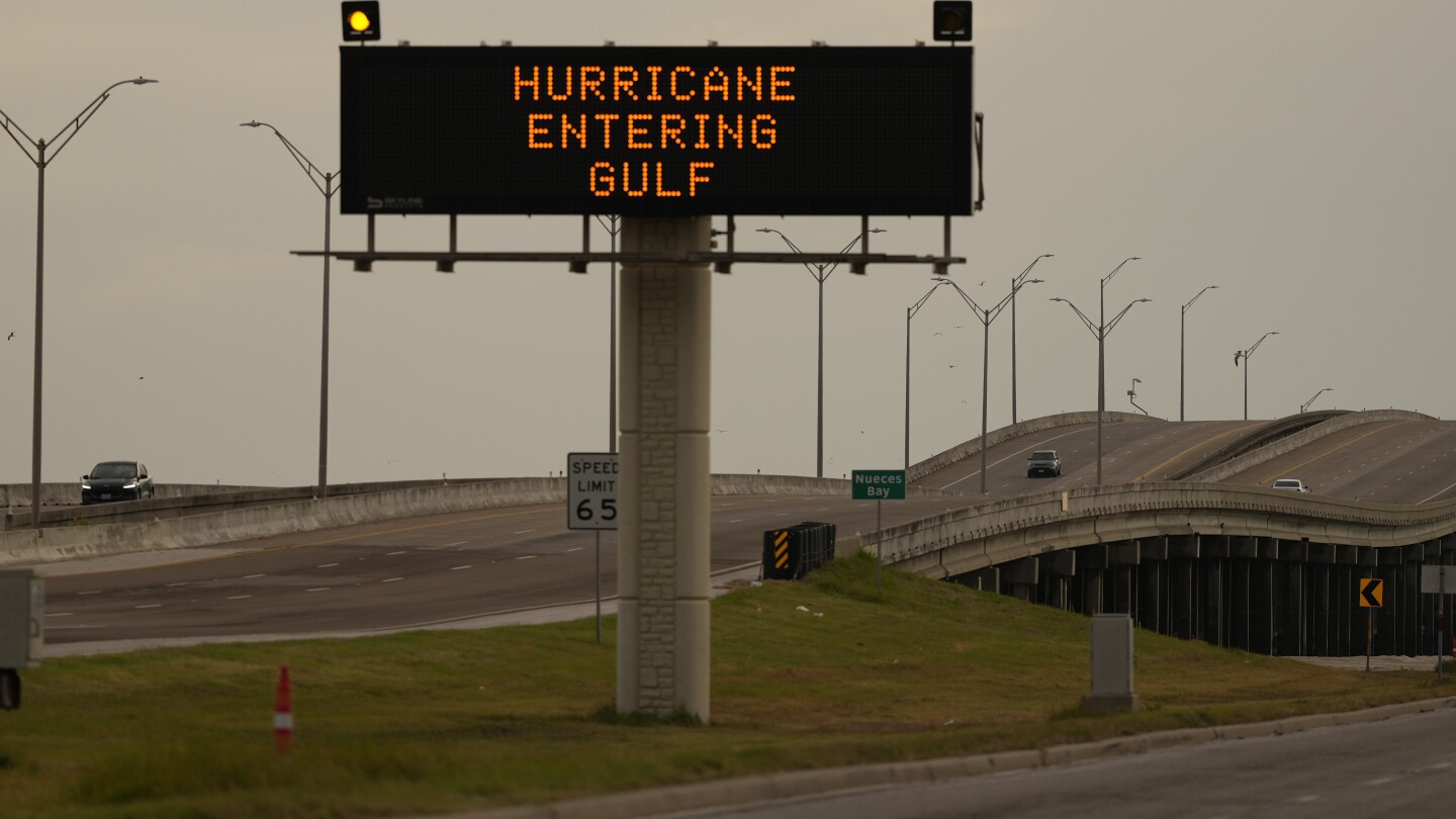 Beryl storm pushes Texas on alert, expected to regain hurricane strength